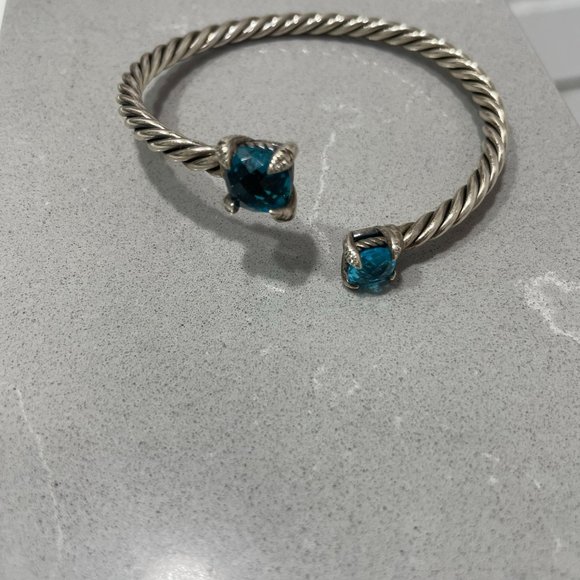 PRE-OWNED David Yurman Sterling Silver And Blue Topaz Chatelaine Bypass Bracelet - Picture 2 of 4